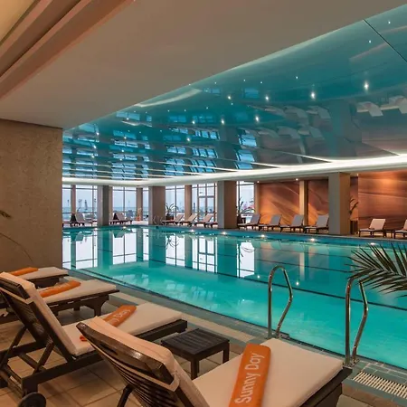 Hotel The Palace Hotel, Sunny Day