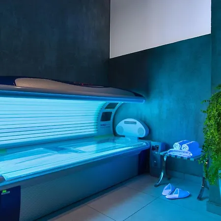 The Palace Hotel, Sunny Day Saints Constantine and Helena