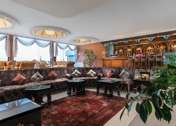 Отель The Palace Hotel, Sunny Day Святые Константин и Елена