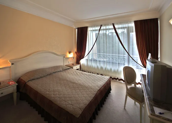 The Palace Hotel, Sunny Day Отель 5*