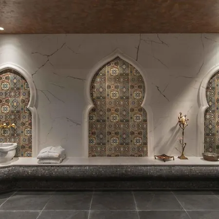 The Palace Hotel, Sunny Day Sf. Constantin și Elena