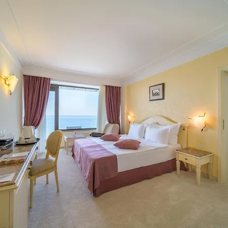 Hotel The Palace Hotel, Sunny Day Saints Constantine and Helena