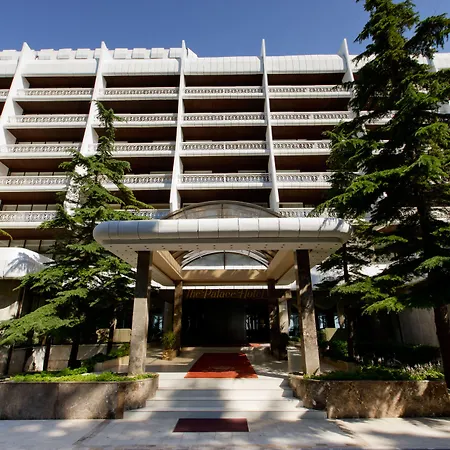 Otel The Palace Hotel, Sunny Day