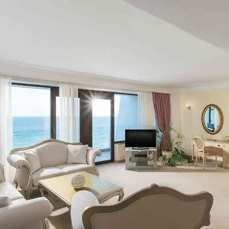The Palace Hotel, Sunny Day Готель 5*